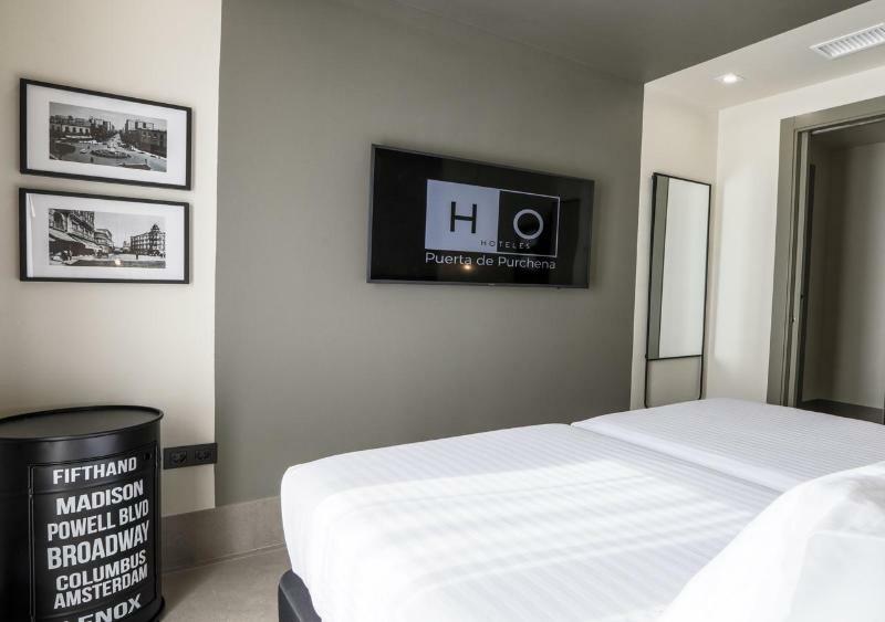 Ho Puerta De Purchena Apartment